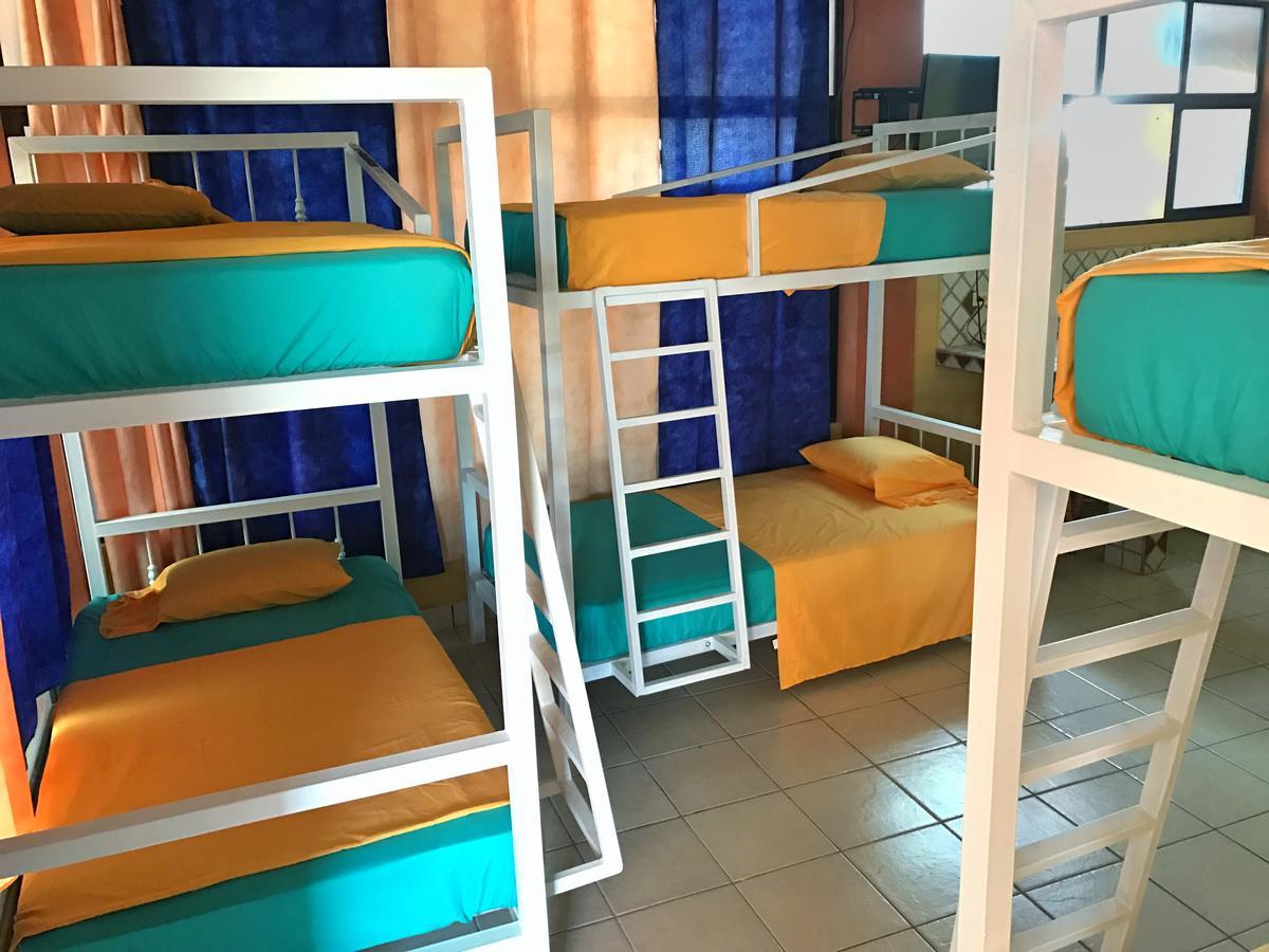 Sandy Toes Hostel Самара Экстерьер фото